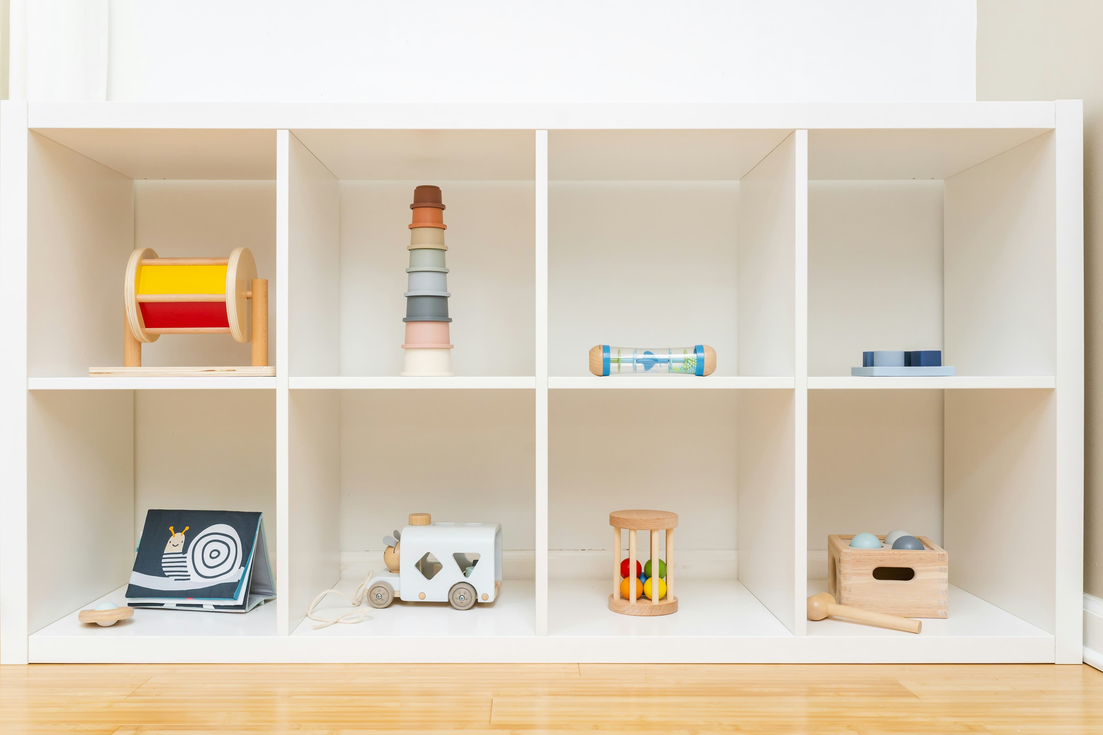 Montessori teaching materials